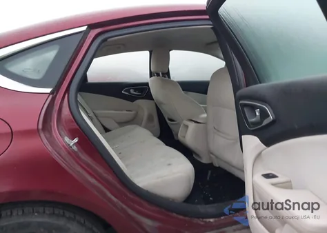 2015 Chrysler 200 Limited z USA, uszkodzony, nr VIN 1C3CCCAB5FN641358